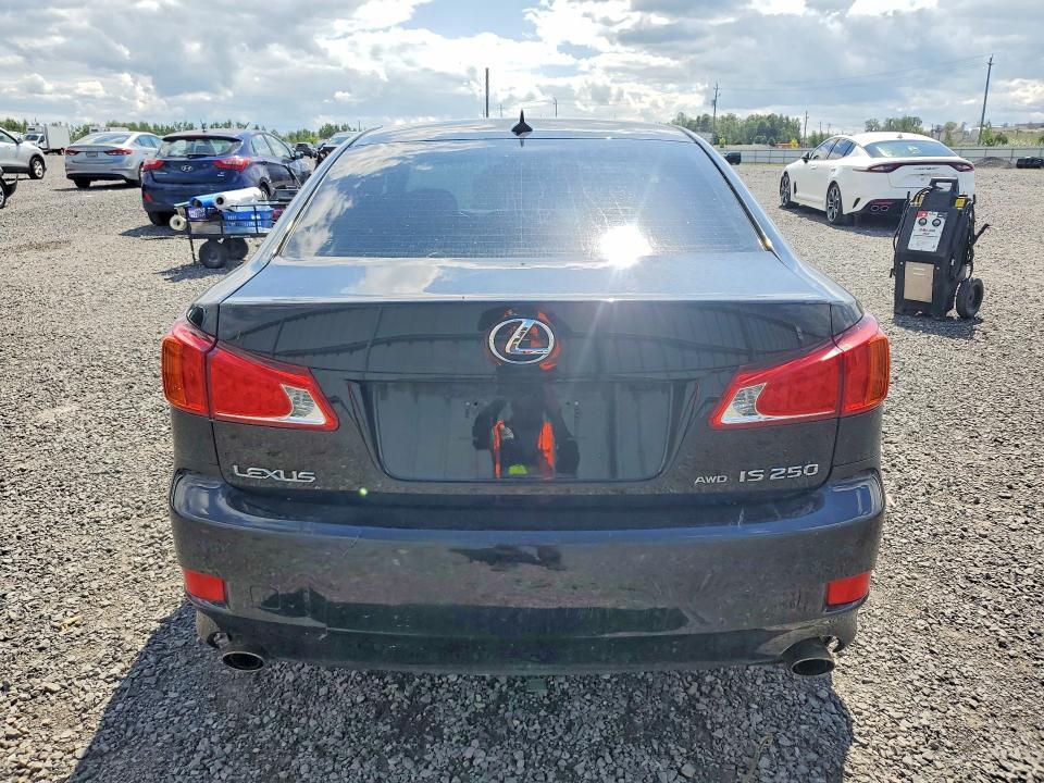 2009 LEXUS IS 250 — Фото 6 из 13