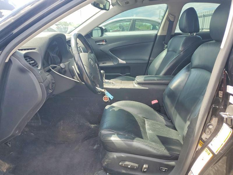 2009 LEXUS IS 250 — Фото 7 из 13