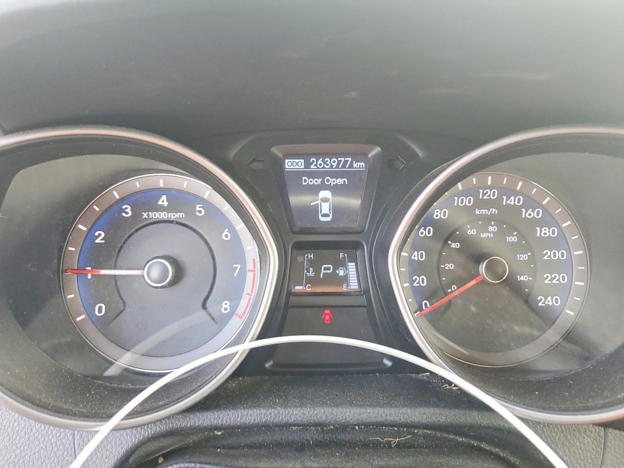 2013 HYUNDAI ELANTRA GT — Фото 9 из 12