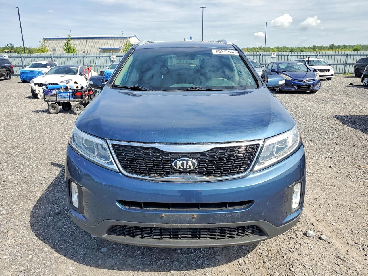 2014 KIA SORENTO LX — Фото 5 из 13