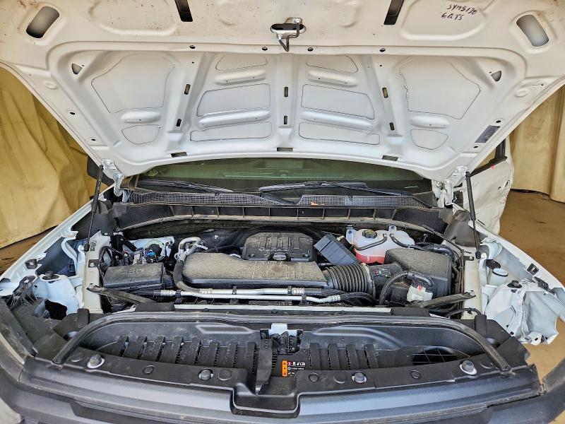 2026 CHEVROLET SILVERADO C1500 — Фото 11 из 13