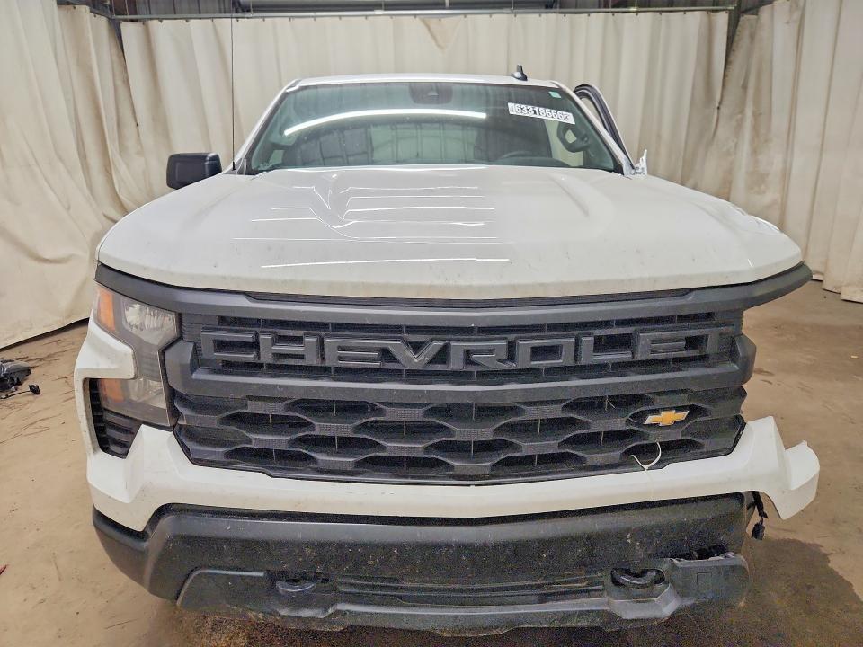 2026 CHEVROLET SILVERADO C1500 — Фото 5 из 13
