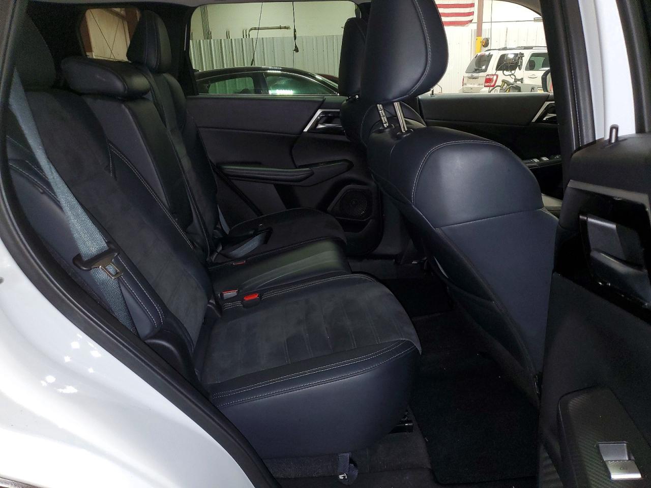 2022 MITSUBISHI OUTLANDER SE — Фото 10 из 12