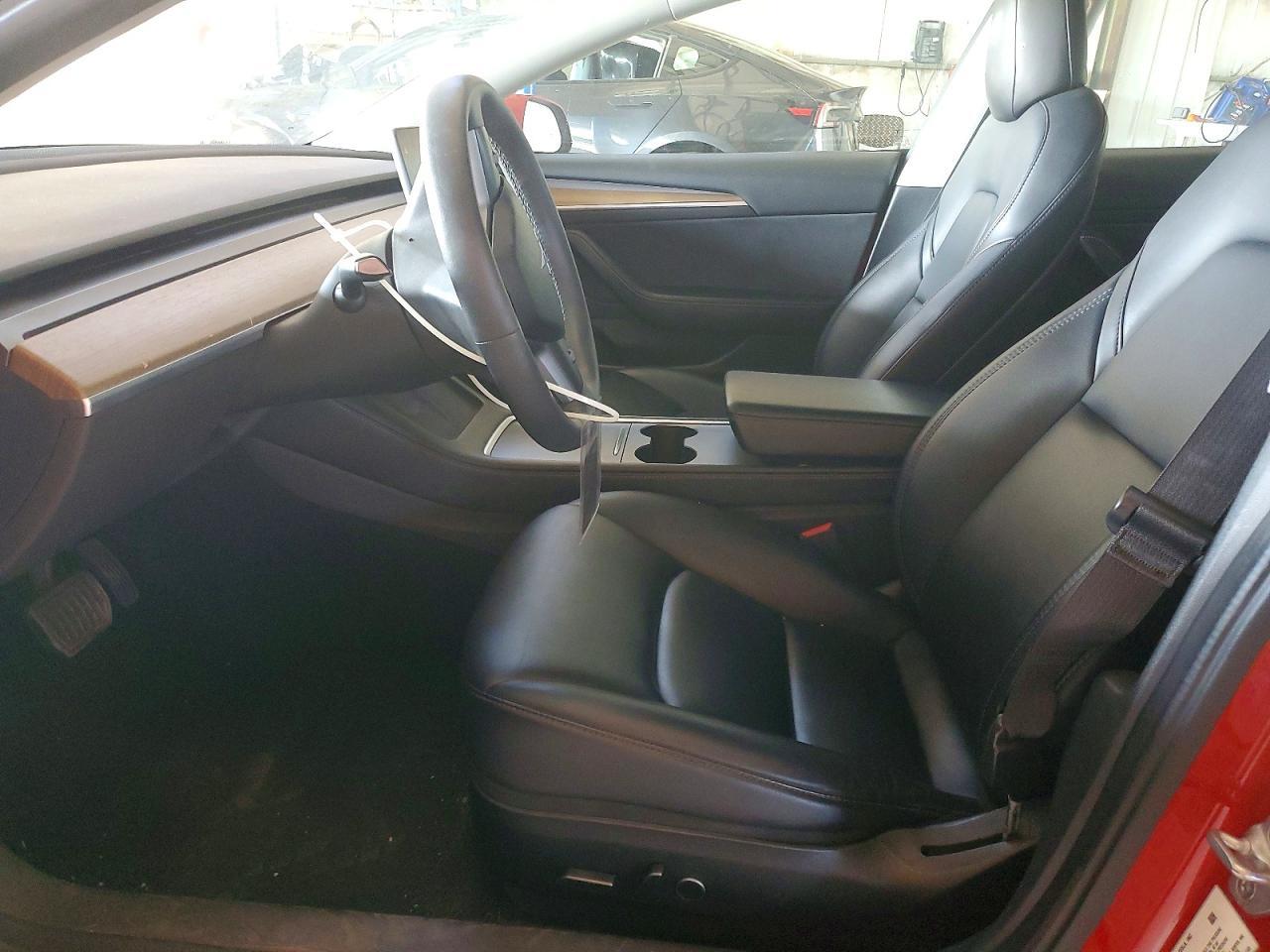 2022 TESLA MODEL 3 — Фото 7 из 12