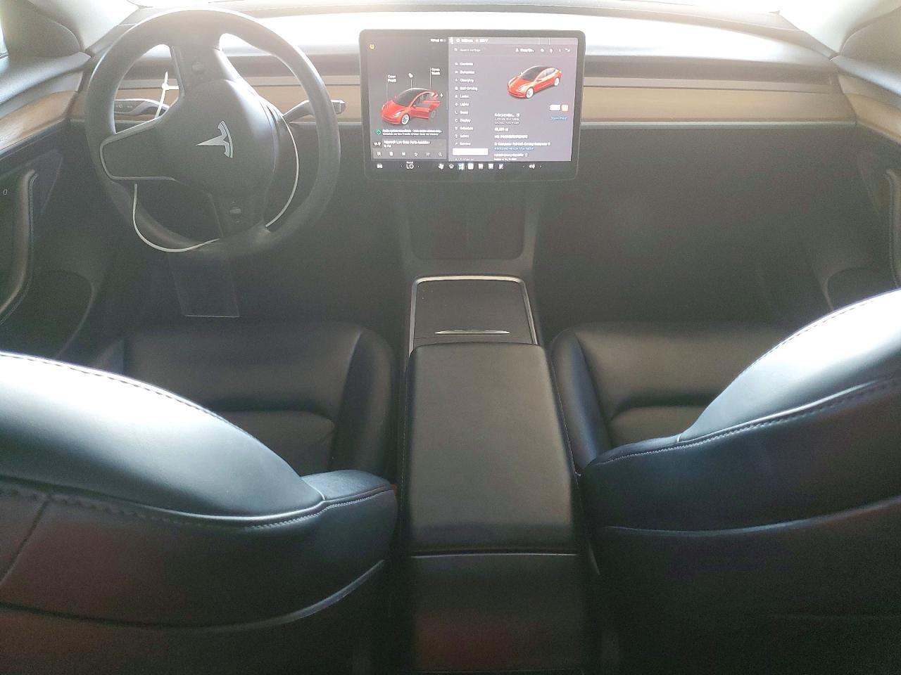 2022 TESLA MODEL 3 — Фото 8 из 12