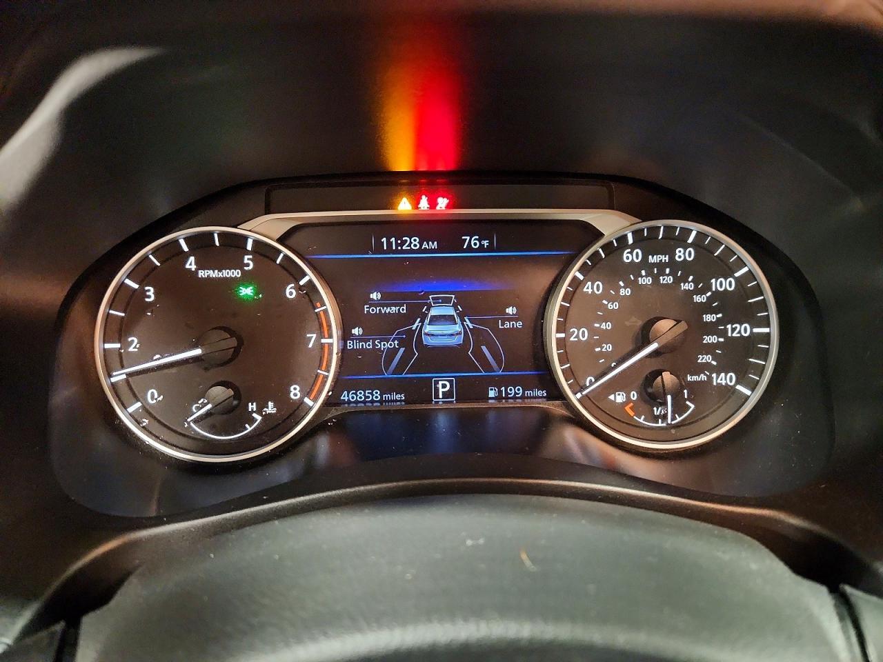 2021 NISSAN ALTIMA SR — Фото 9 из 12