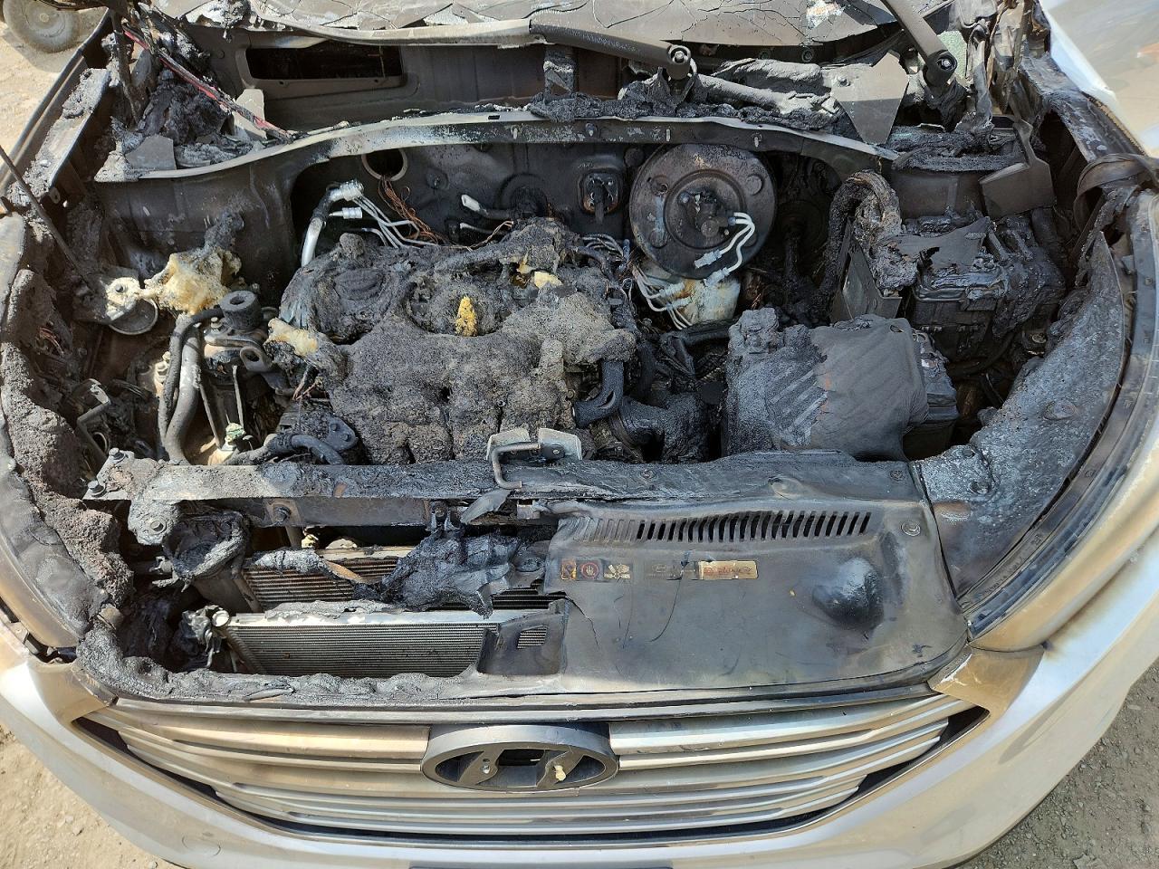 KM8J3CA48JU649405 2018 HYUNDAI TUCSON photo no. 12