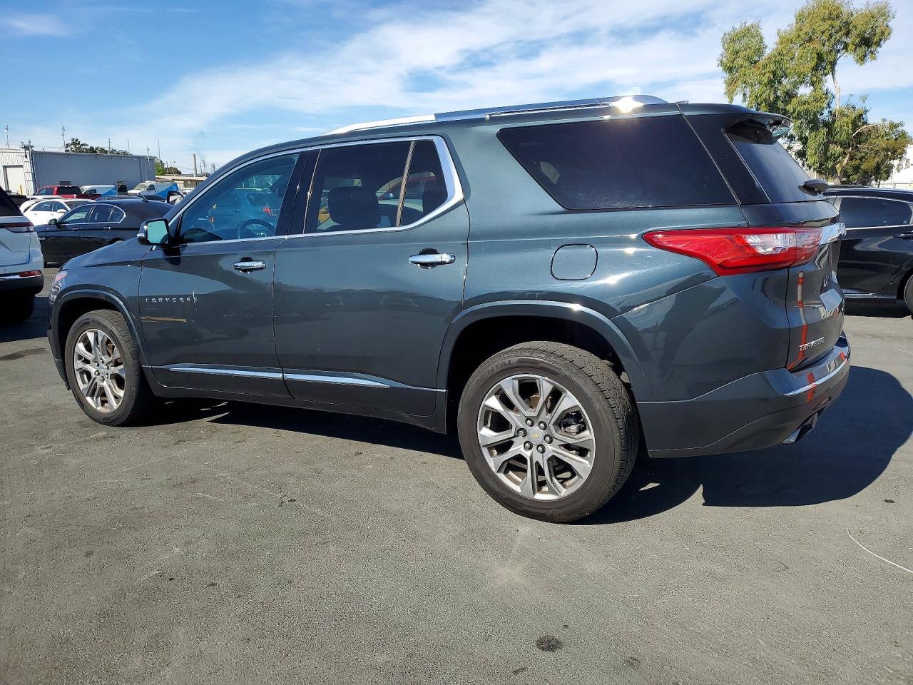 2018 CHEVROLET TRAVERSE PREMIER — Фото 2 из 13