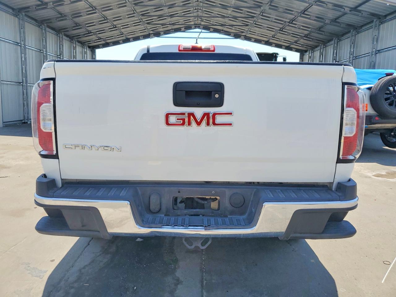 2018 GMC CANYON — Фото 6 из 12