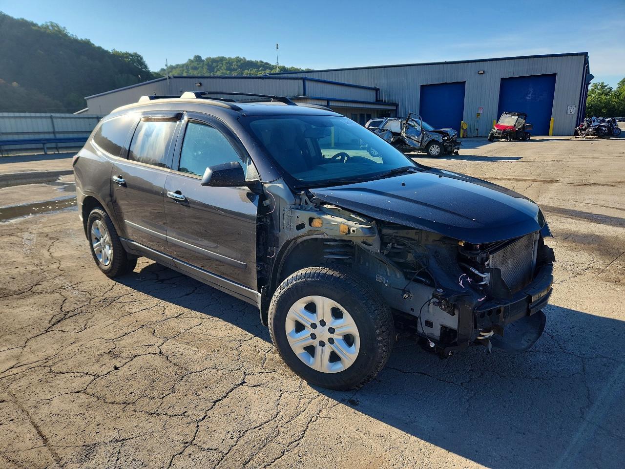 1GNKVFKD1GJ281847 2016 CHEVROLET TRAVERSE photo no. 4