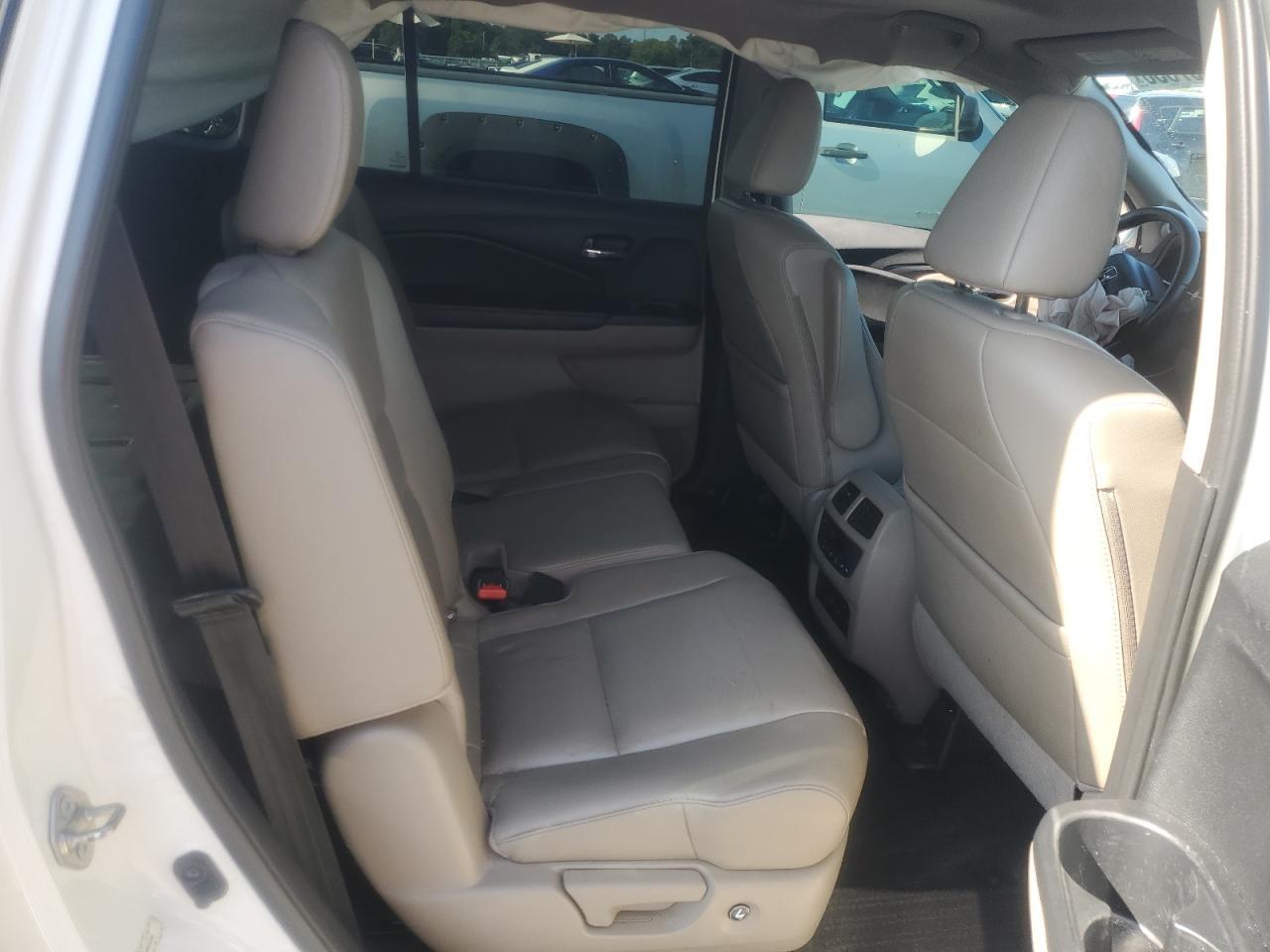 2016 HONDA PILOT EXL — Фото 11 из 13