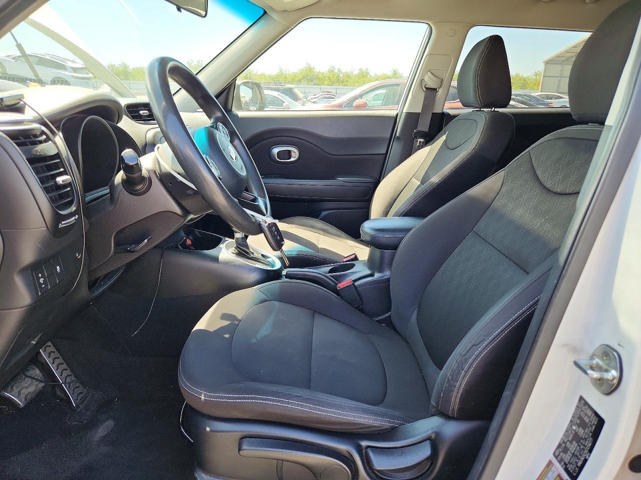 2016 KIA SOUL BASE — Фото 7 из 12