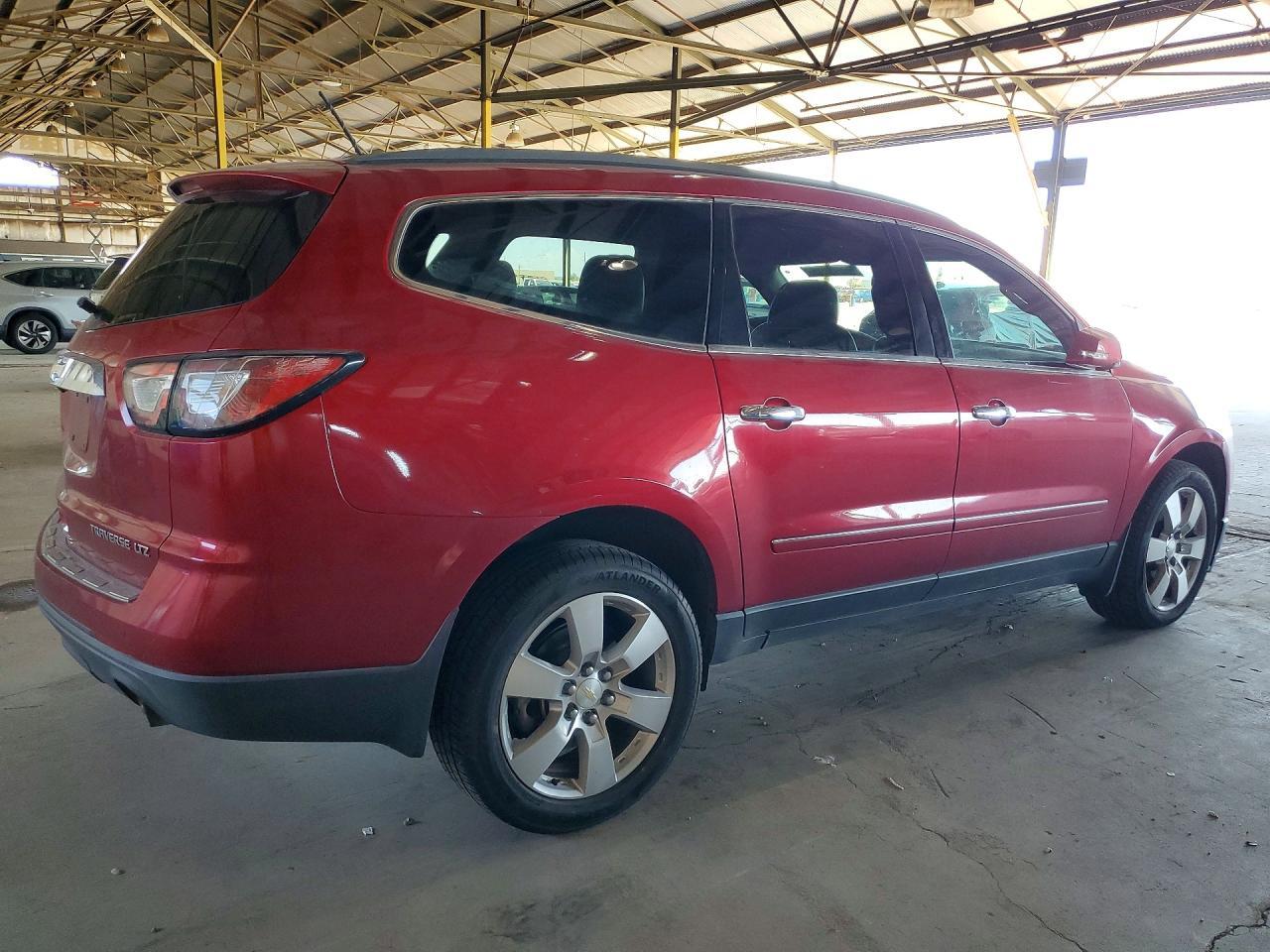 1GNKRLKD4DJ119497 2013 CHEVROLET TRAVERSE photo no. 3