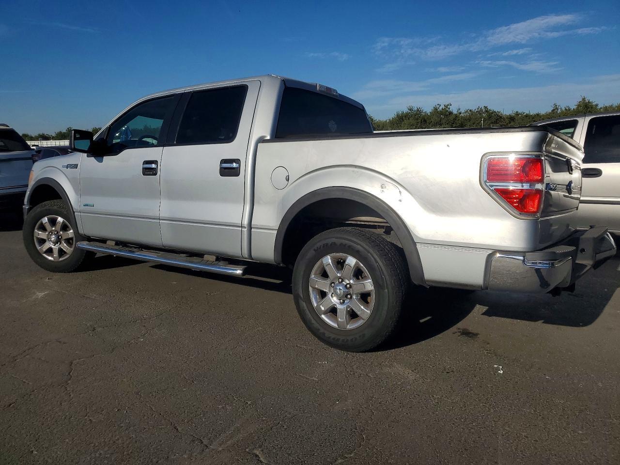 2013 FORD F150 SUPERCREW — Фото 2 из 12