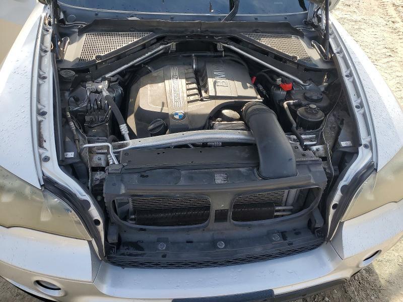 2012 BMW X5 XDRIVE35I — Фото 12 из 14