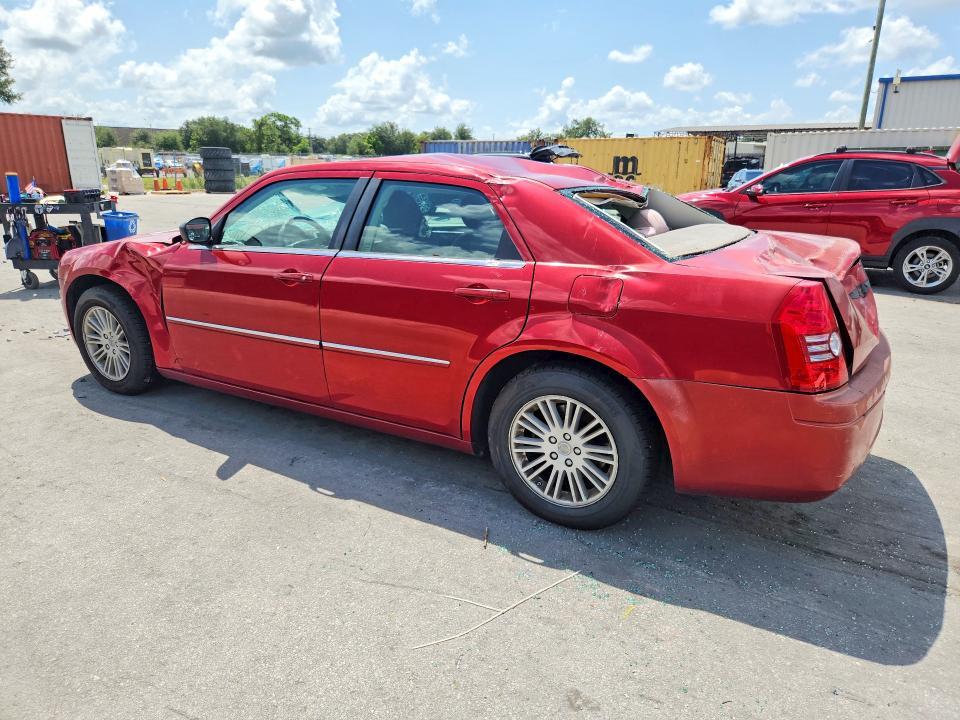2009 CHRYSLER 300 LX — Фото 2 из 12