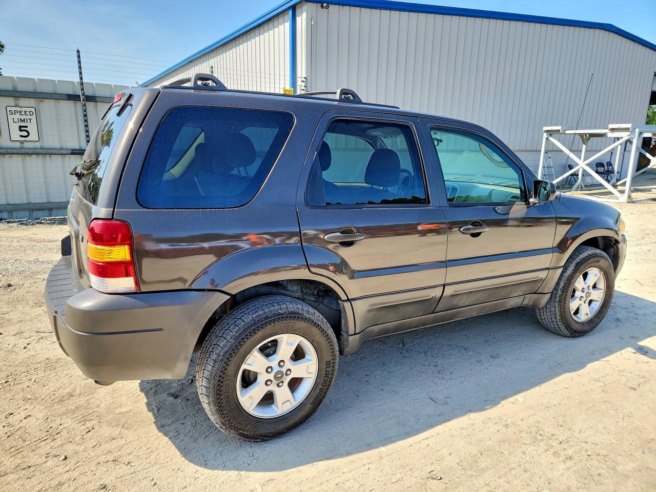 2007 FORD ESCAPE XLT — Фото 3 из 13