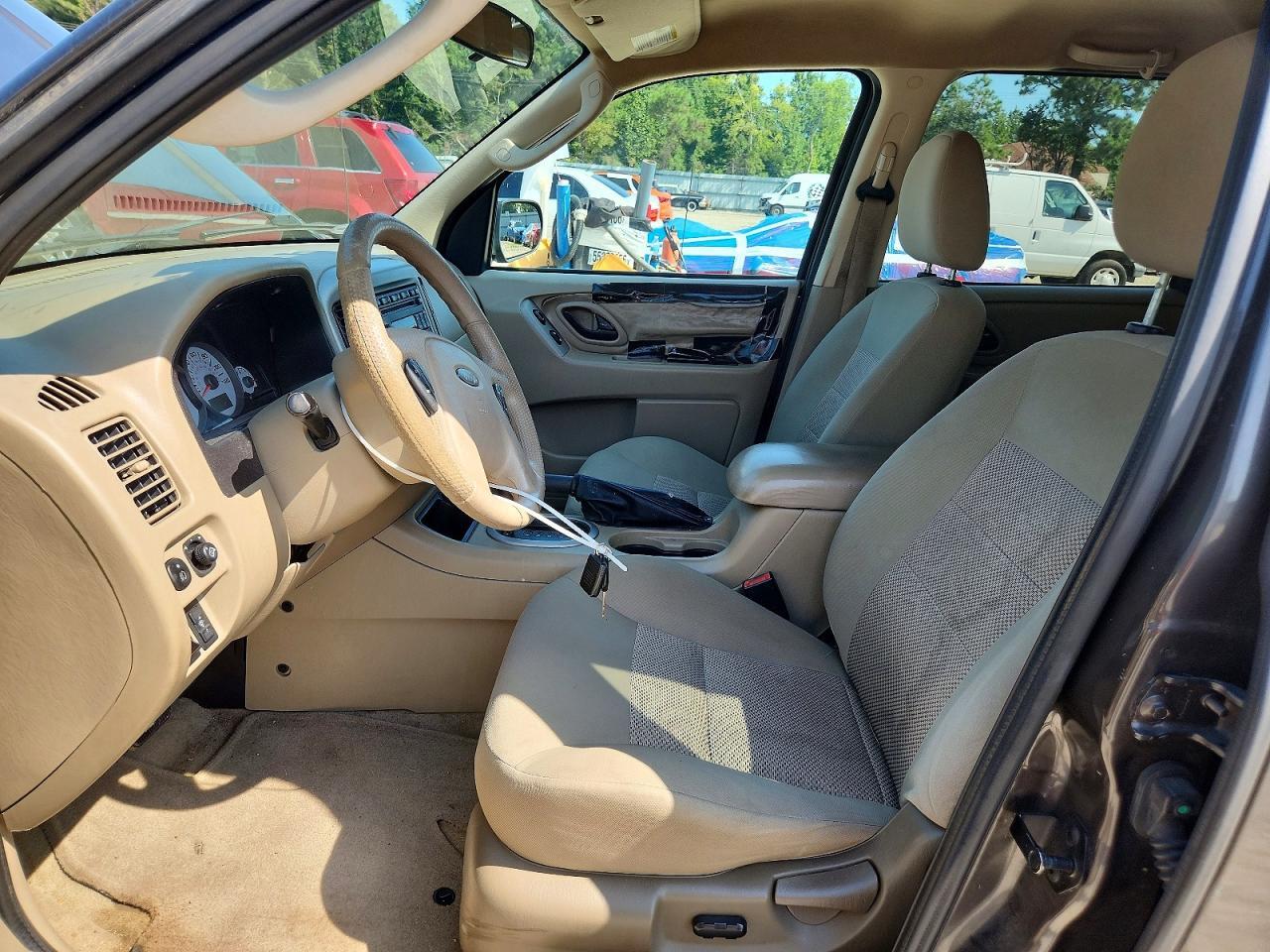 2007 FORD ESCAPE XLT — Фото 7 из 13