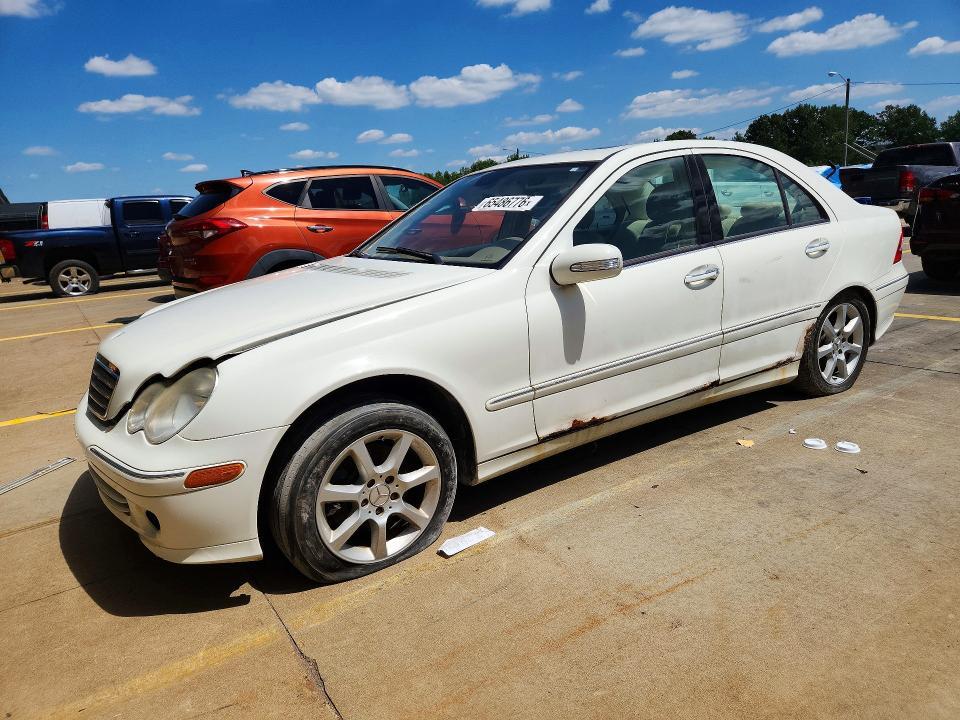 2007 MERCEDES-BENZ C WDBRF92H57F912576