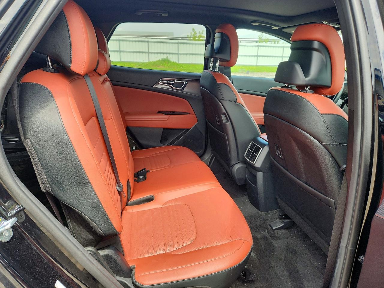 2023 KIA SPORTAGE SX — Фото 11 из 14
