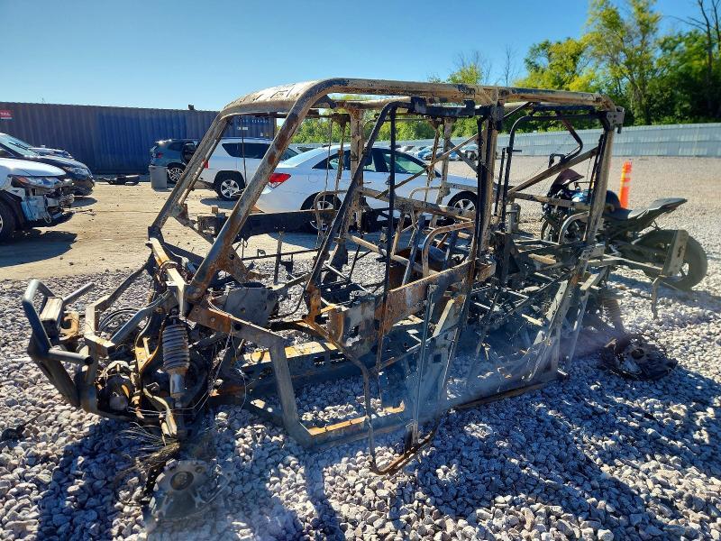 2022 CAN-AM DEFENDER UTILITY VEHICLE — Фото 3 из 10