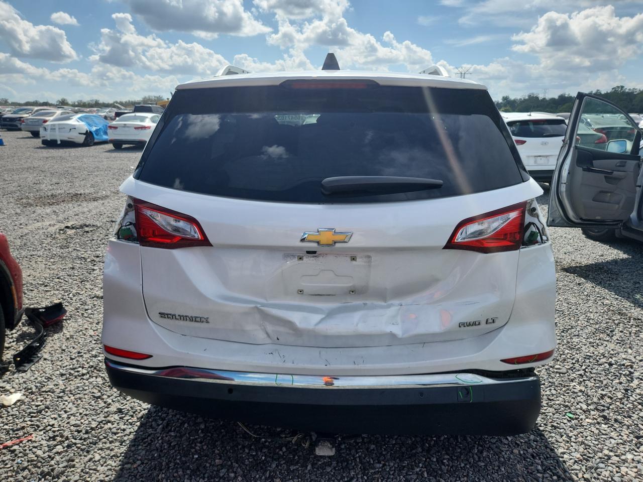 2020 CHEVROLET EQUINOX LT — Фото 6 из 12