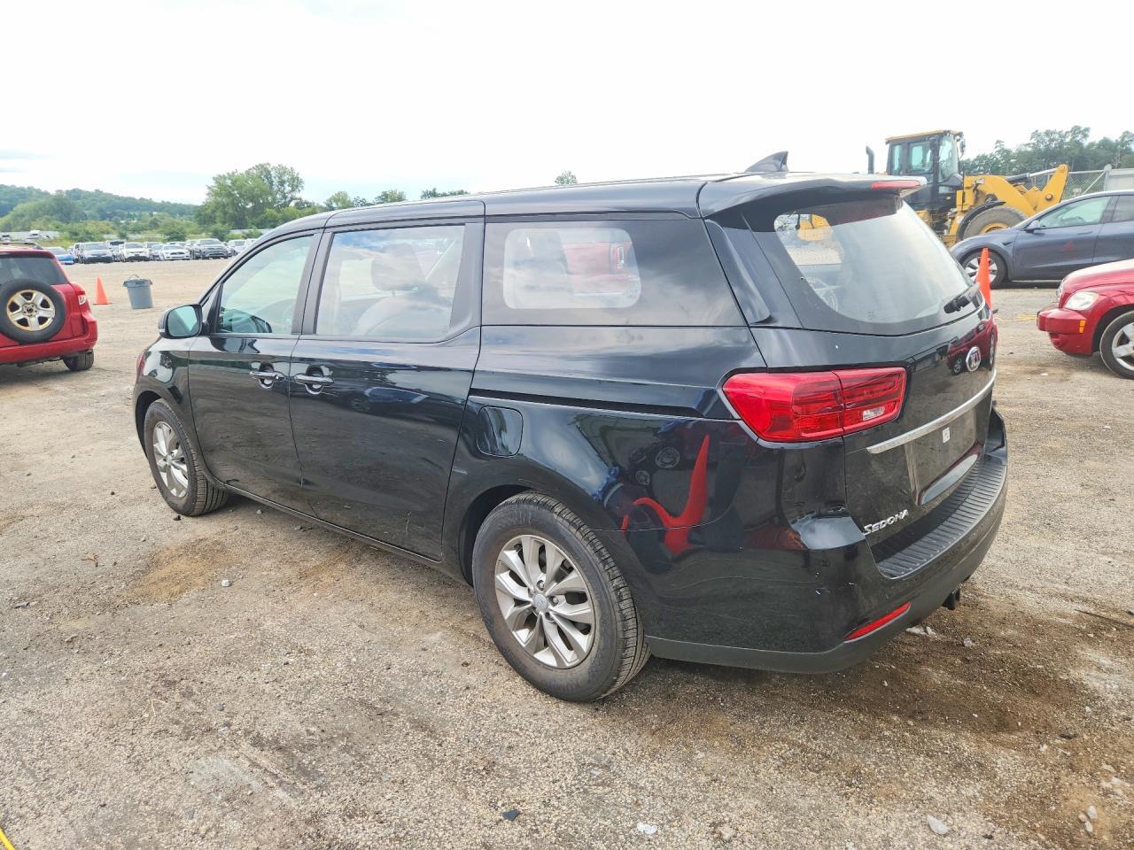 2019 KIA SEDONA L — Фото 2 из 13