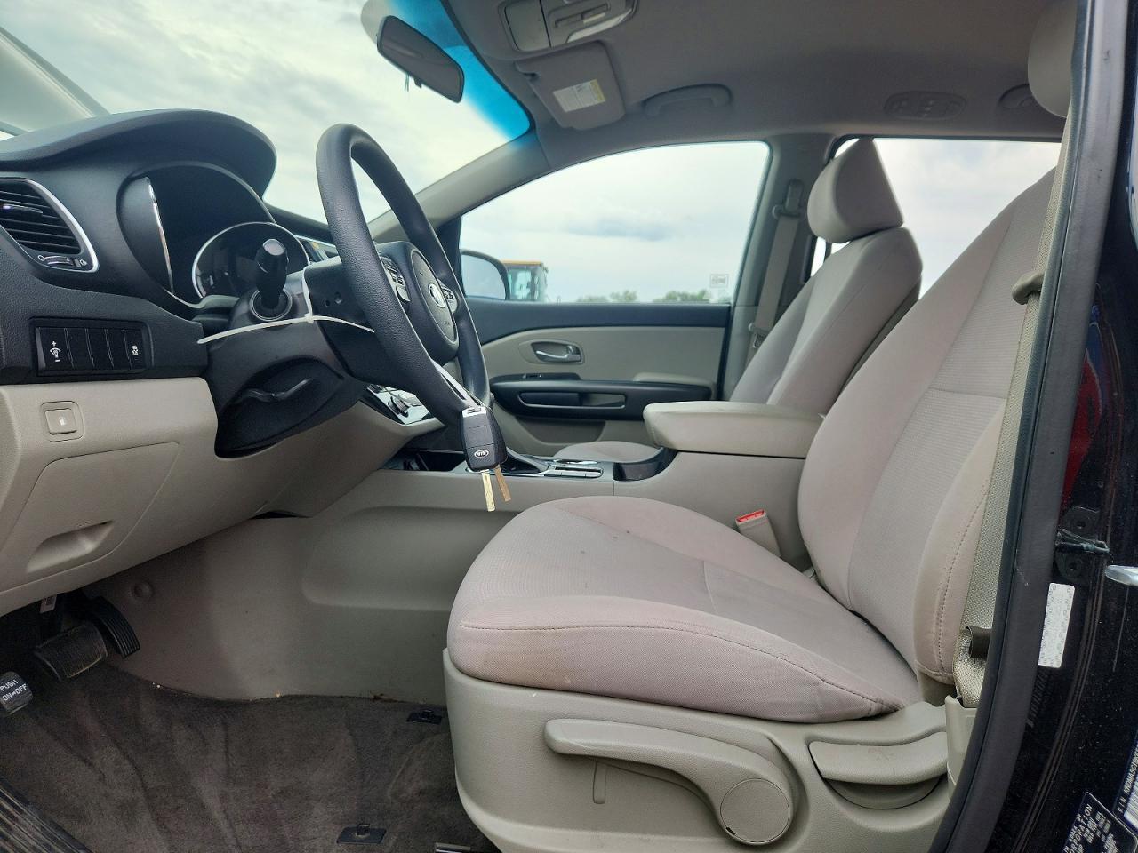 2019 KIA SEDONA L — Фото 7 из 13