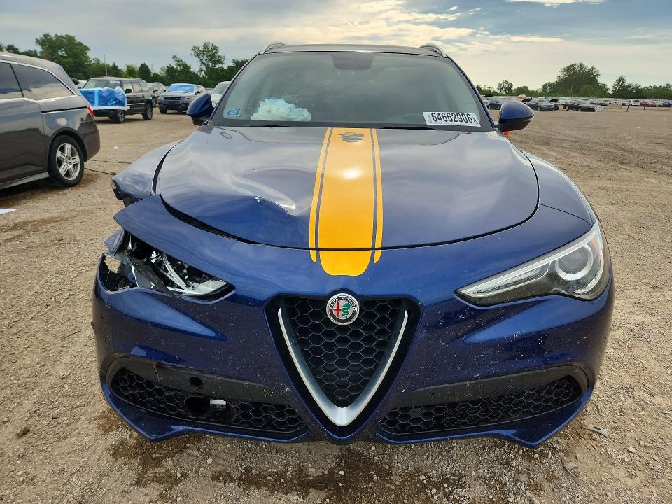 ZASFAKAN8J7B69874 2018 ALFA ROMEO STELVIO photo no. 5