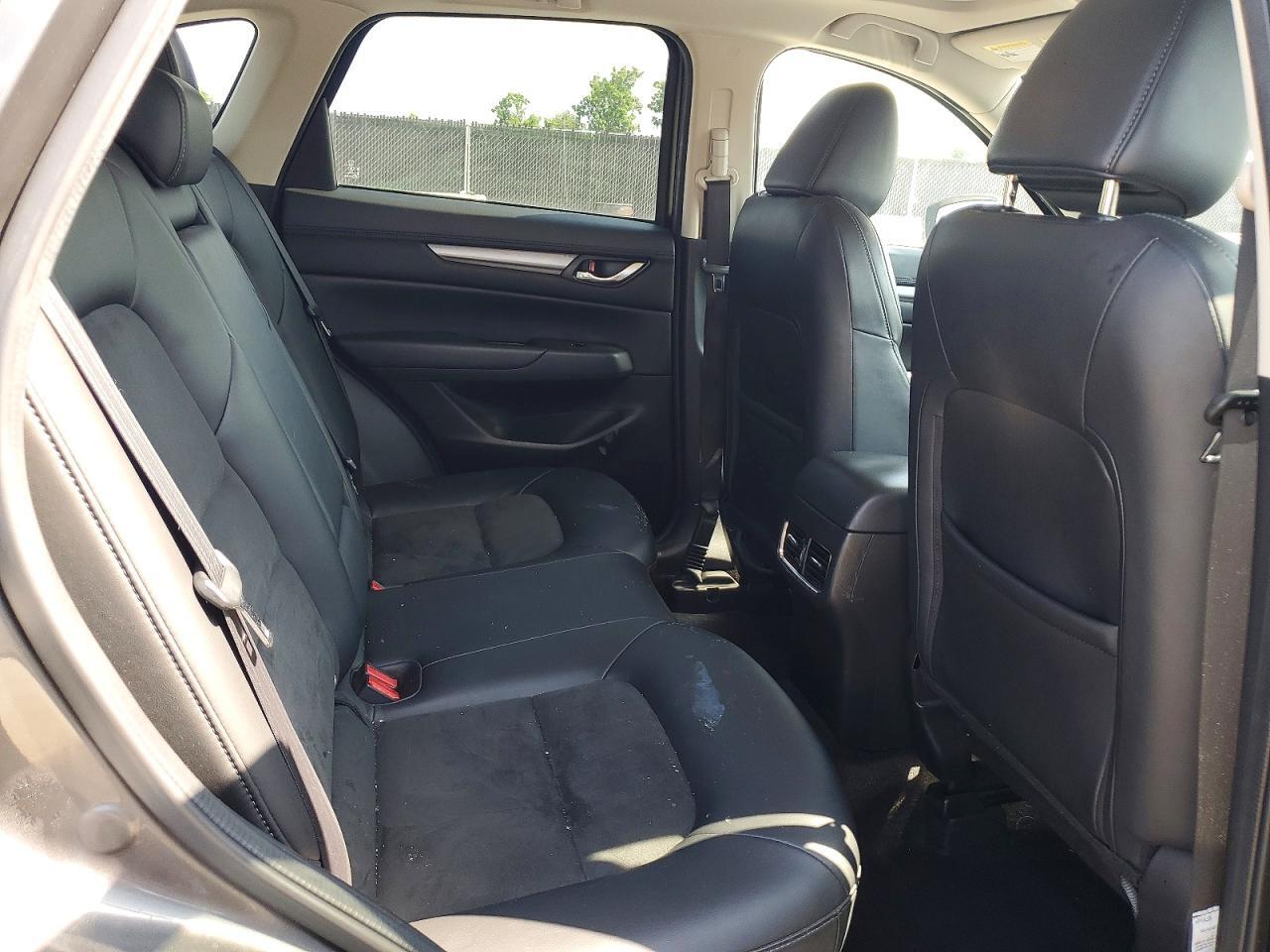 2018 MAZDA CX-5 TOURING — Фото 11 из 14