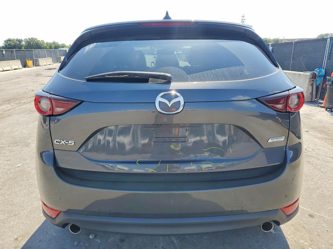 2018 MAZDA CX-5 TOURING — Фото 6 из 14