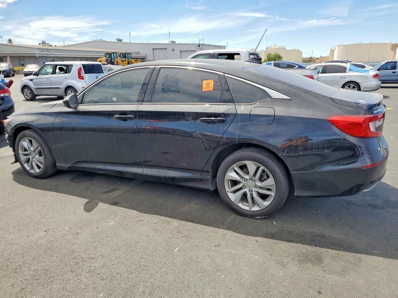 2018 HONDA ACCORD LX — Фото 2 из 12