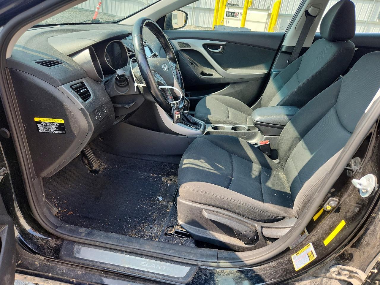 2015 HYUNDAI ELANTRA SE — Фото 7 из 12