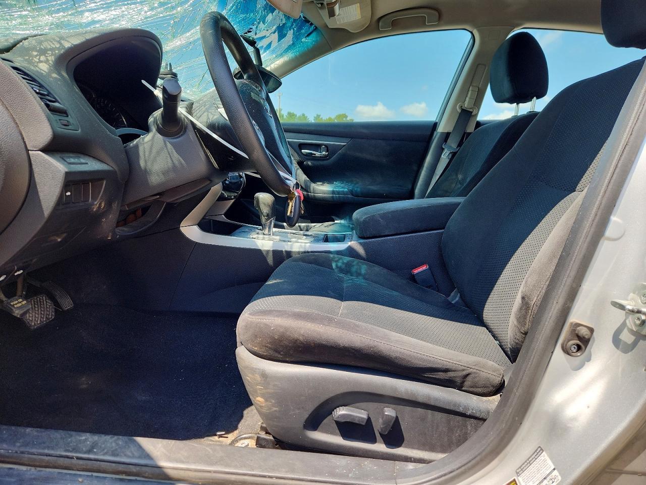 2015 NISSAN ALTIMA 2.5 S — Фото 7 из 12