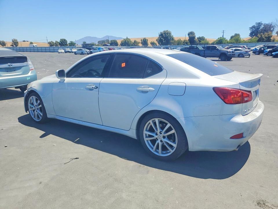2007 LEXUS IS 250 BASE — Фото 2 из 12