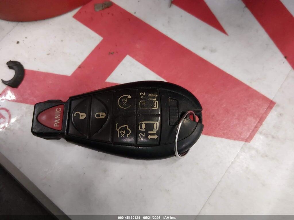 2C4RDGEG8HR858070 2017 DODGE GRAND CARAVAN photo no. 11