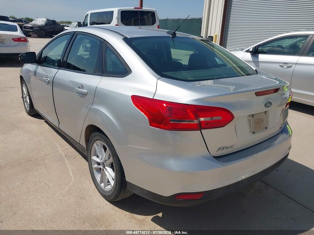1FADP3F20HL288433 2017 FORD FOCUS photo no. 3