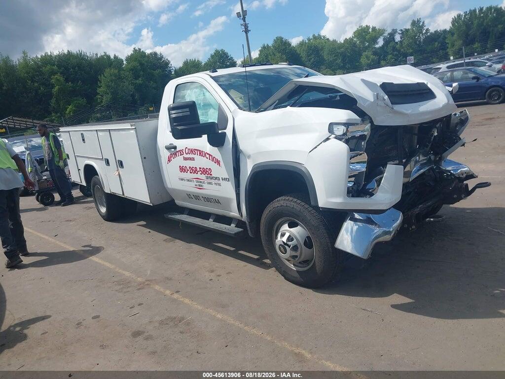2022 CHEVROLET SILVERADO 3500HD CHASSIS 1GB3WRE72NF142882