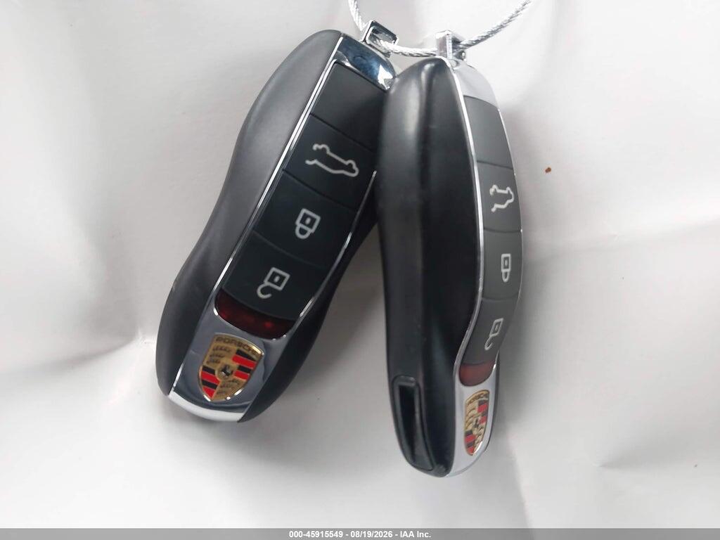 WP1AB2A53KLB34327 2019 PORSCHE MACAN photo no. 11