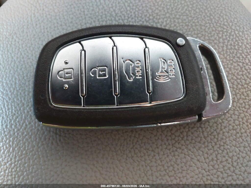 KMHC65LC9LU233608 2020 HYUNDAI IONIQ HYBRID photo no. 11
