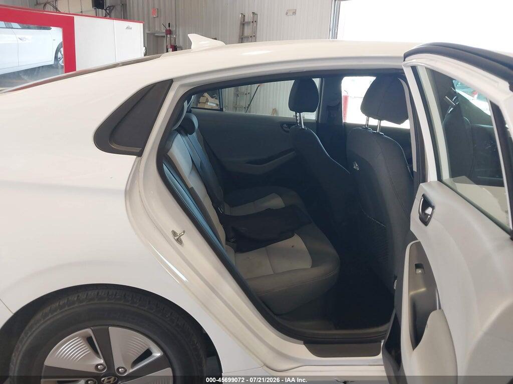 KMHC65LC2LU233501 2020 HYUNDAI IONIQ HYBRID photo no. 8