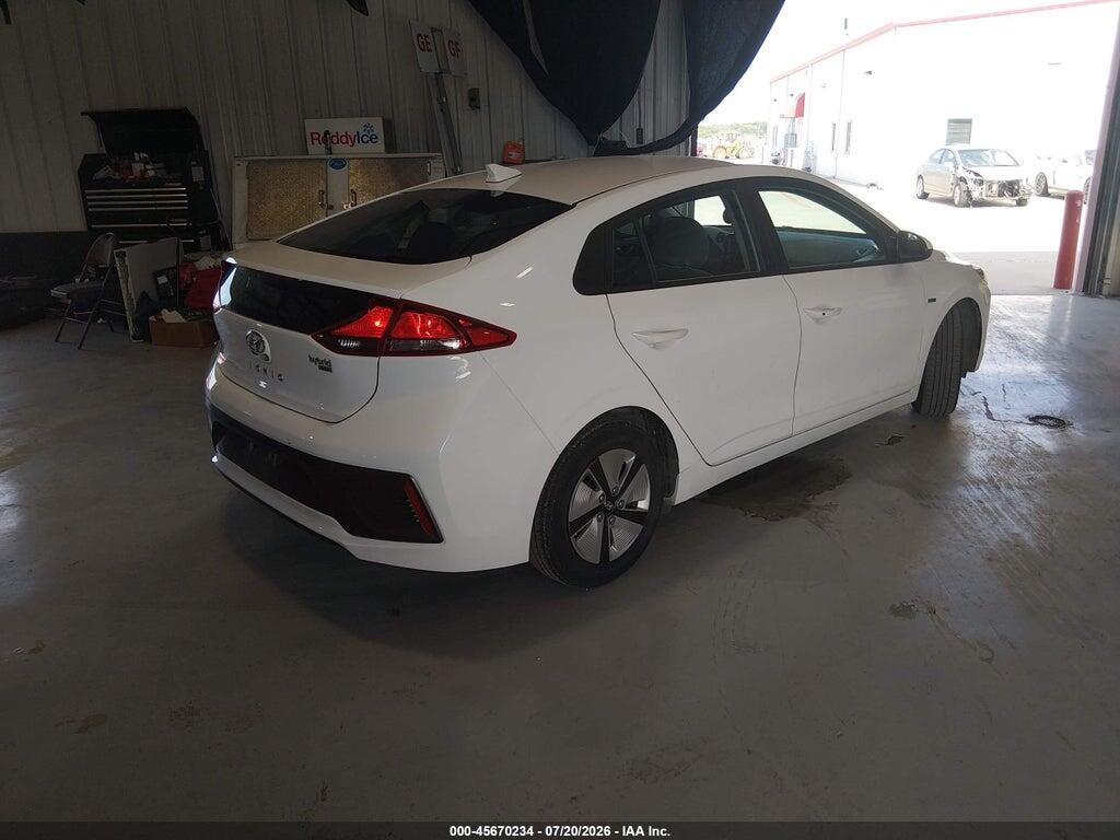 KMHC65LC2LU220280 2020 HYUNDAI IONIQ HYBRID photo no. 4