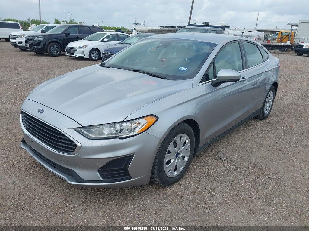3FA6P0G74LR233463 2020 FORD FUSION photo no. 2