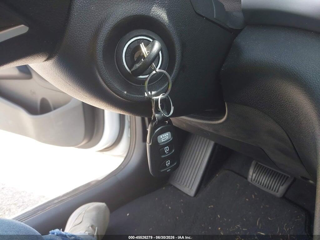 5NPD74LF3LH600216 2020 HYUNDAI ELANTRA photo no. 11