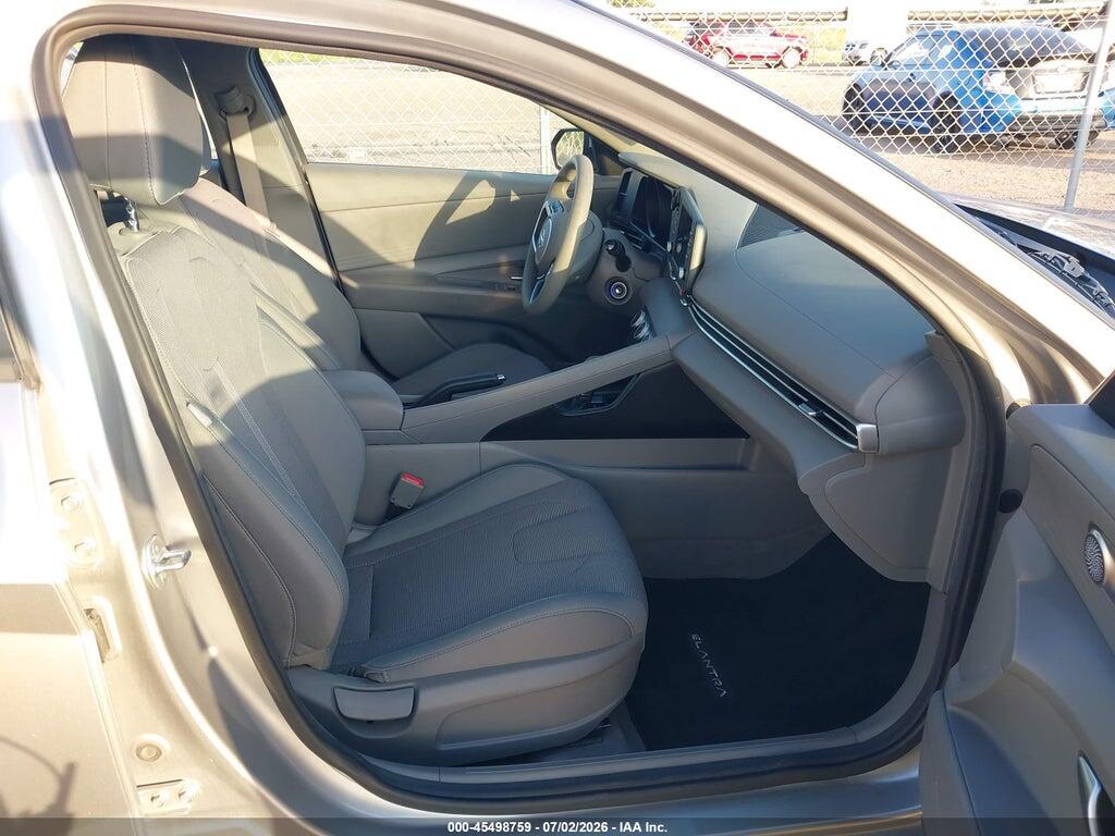 5NPLL4AG4MH047242 2021 HYUNDAI ELANTRA photo no. 5