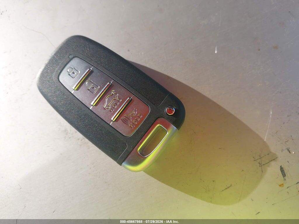 5NPEC4AC0BH221200 2011 HYUNDAI SONATA photo no. 11