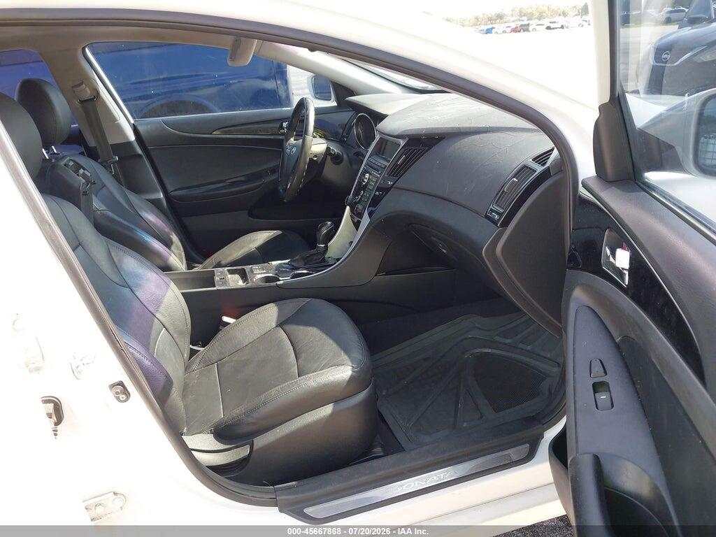 5NPEC4AC0BH221200 2011 HYUNDAI SONATA photo no. 5