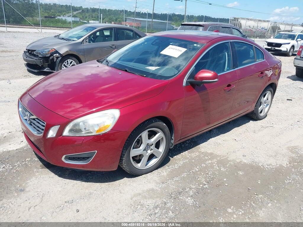 YV1612FS5D1226587 2013 VOLVO S60 photo no. 2