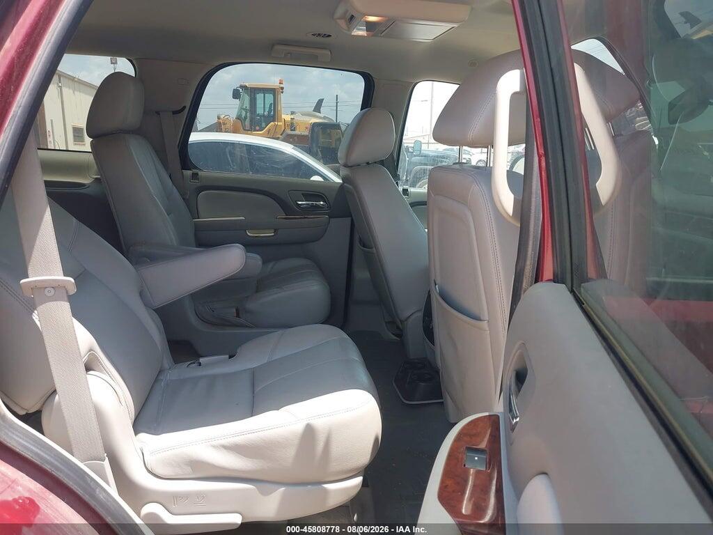 1GNSCBE01BR267352 2011 CHEVROLET TAHOE photo no. 8