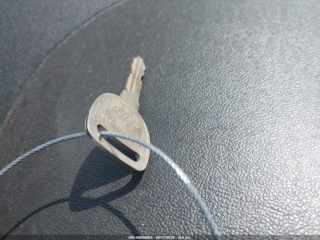 2CNDL13F956153520 2005 CHEVROLET EQUINOX photo no. 11